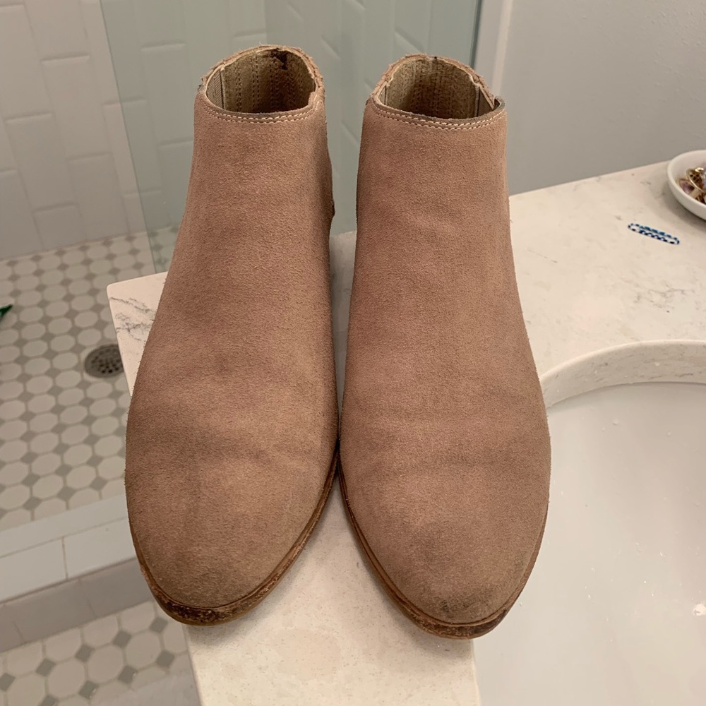Dolce Vita Booties